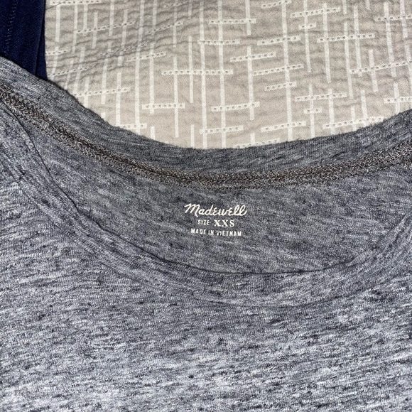 Bundle of t shirts - Picture 3 of 3